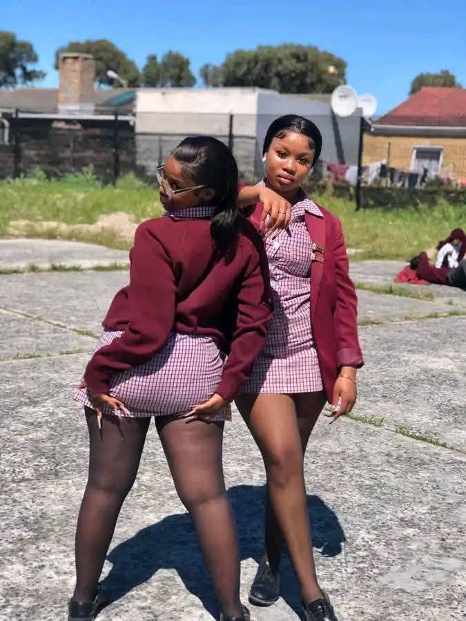 Global Folder tweet media