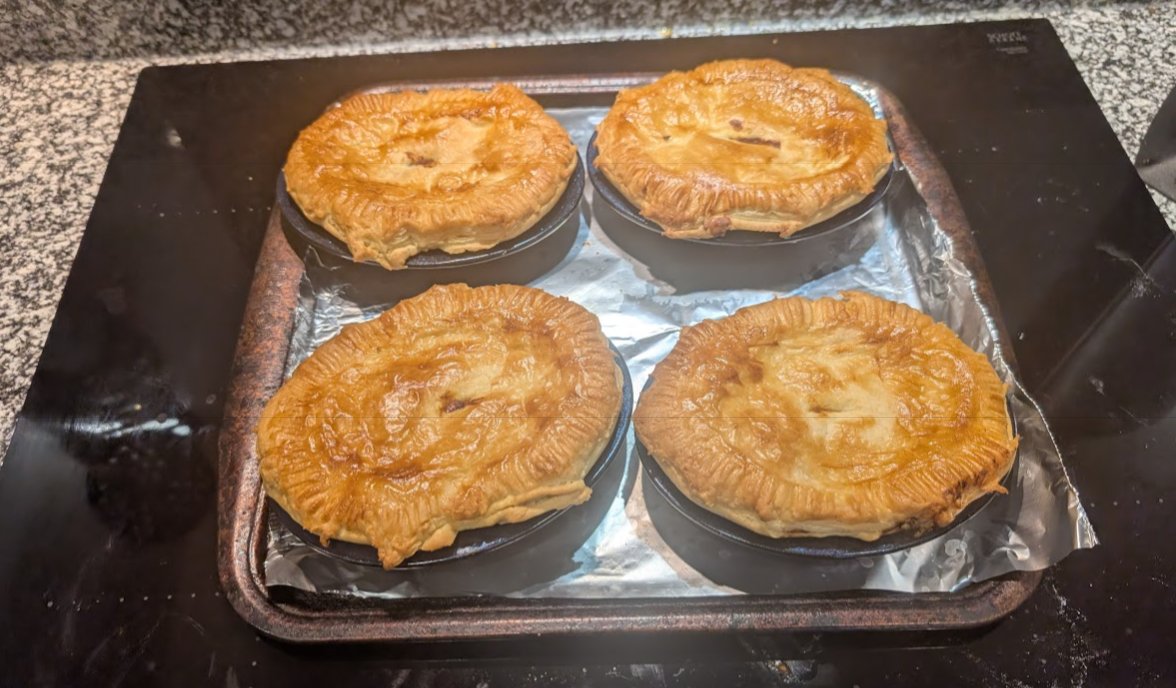 Paul Smith tweet media