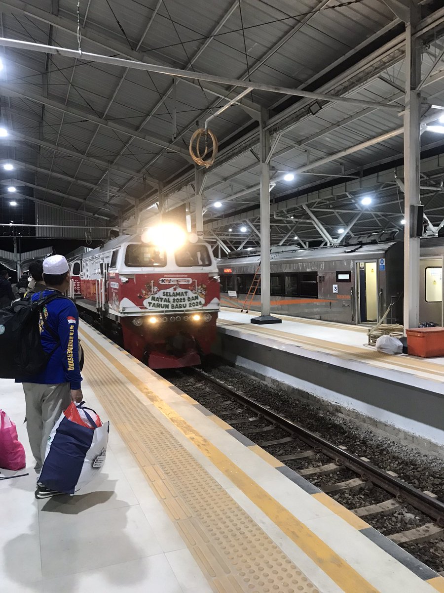 ian 🇮🇩 tweet media