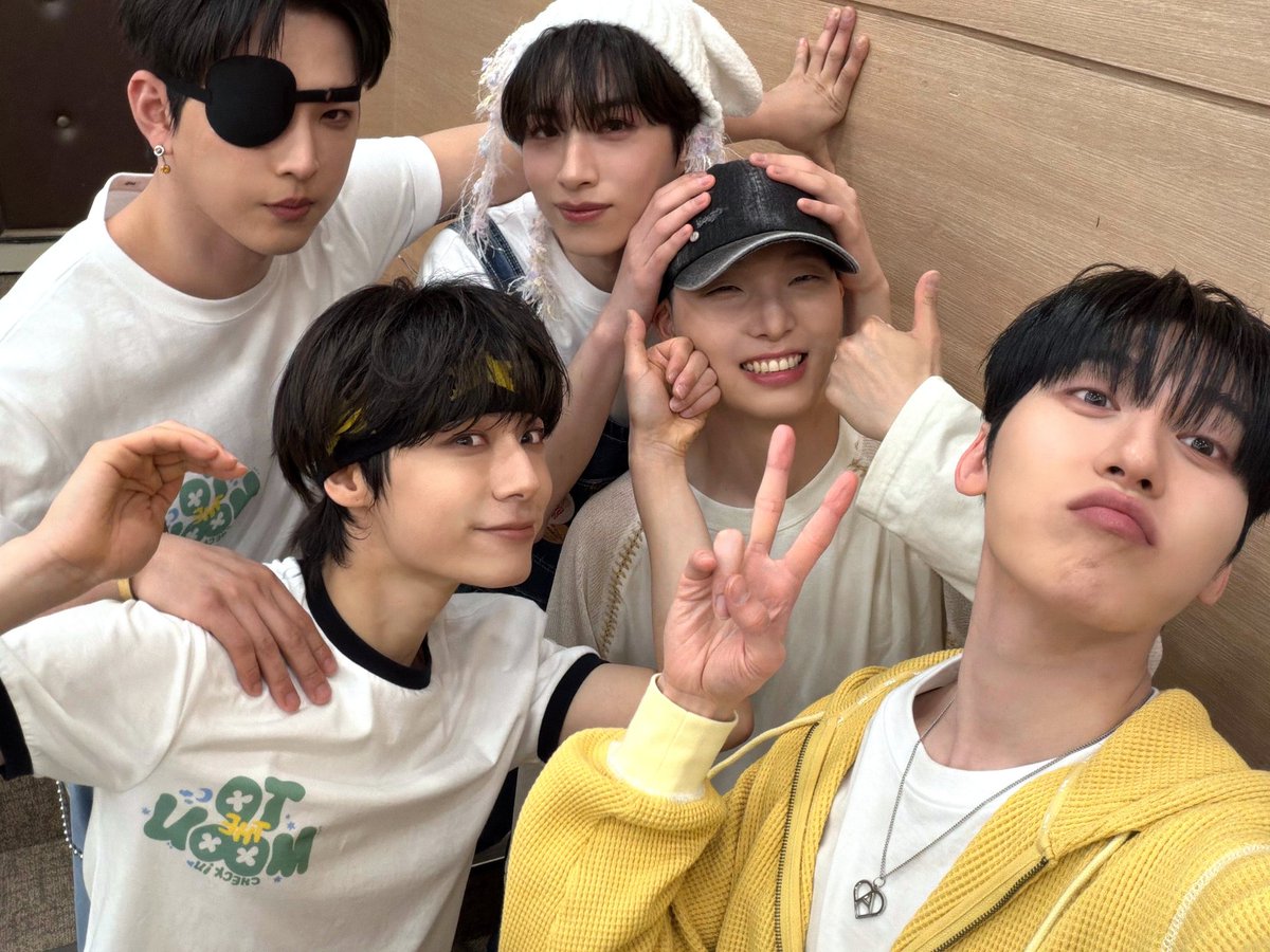 🌙Annie | Oneus freedom era tweet media