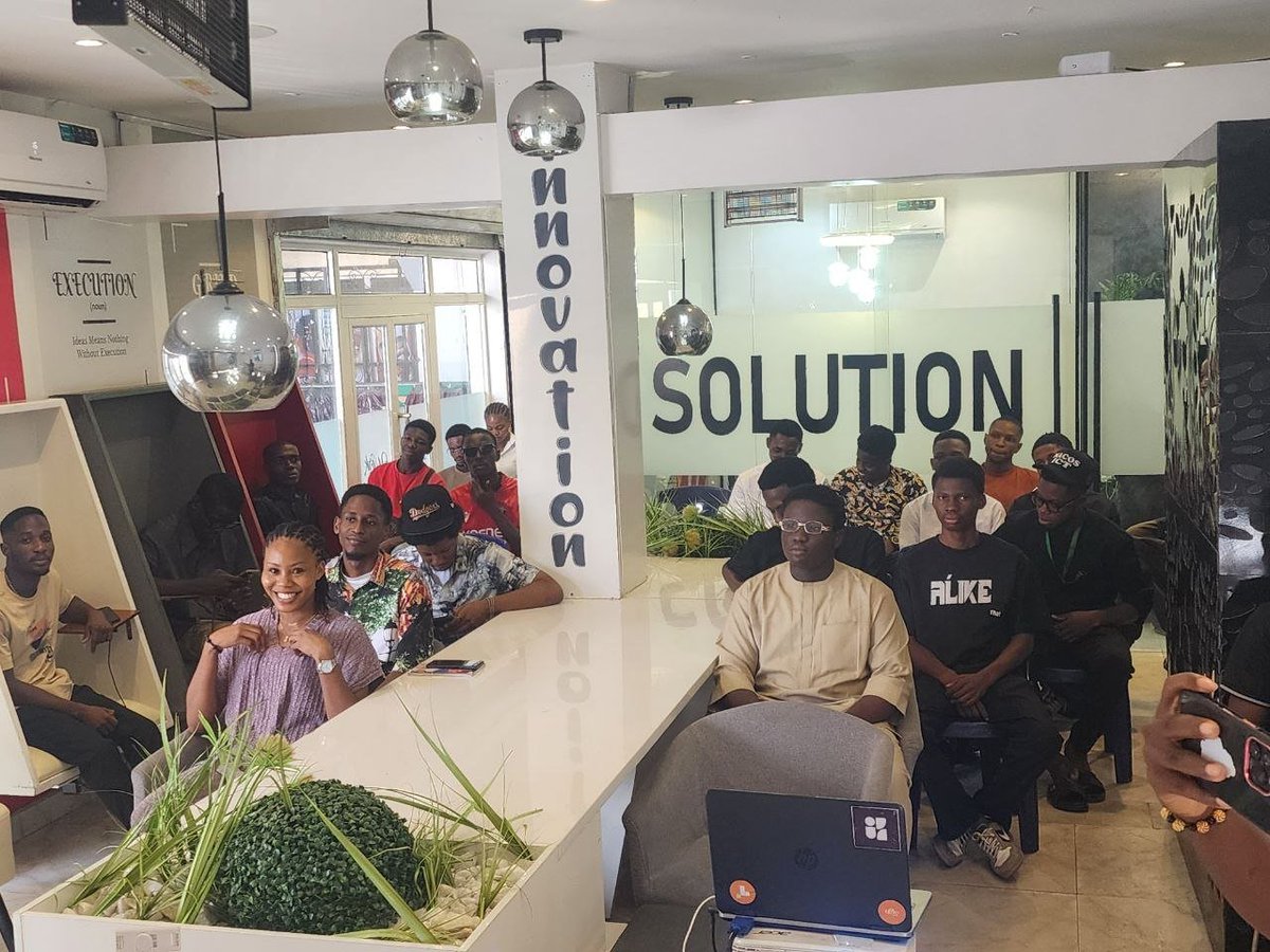Happening right now in Imo 🔥

BOB Hybrid and Chill Meetup

The room is full, people are locked in, conversations everywhere

Look at this room, builders showing up strong and real connections happening

If you’re here, drop I’m in the room or tag <a href="/Build_on_BOB_NG/">BOB Nigeria</a> <a href="/build_on_bob/">BOB</a>