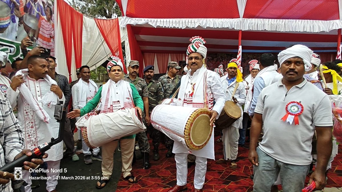 DC Hazaribag tweet media