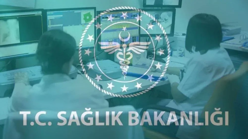 memur_kpss's tweet photo. 🚨 #Bayramda güzel haber geldi!

Şehir hastanelerine KPSS olmadan personel alımı paylaşıldı

📍 En az ilkokul 
📍 7 Farklı Pozisyon
📍 6 Şehirde https://t.co/oxhkvKkGQH