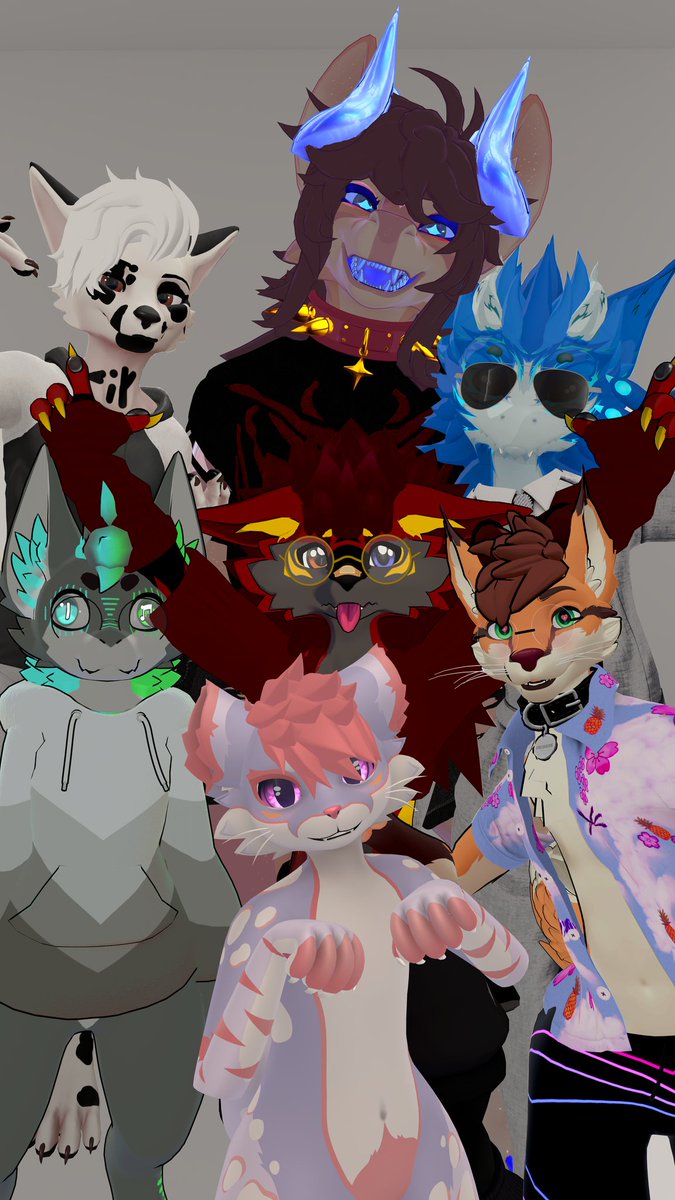 ReggieTheCaracal tweet media