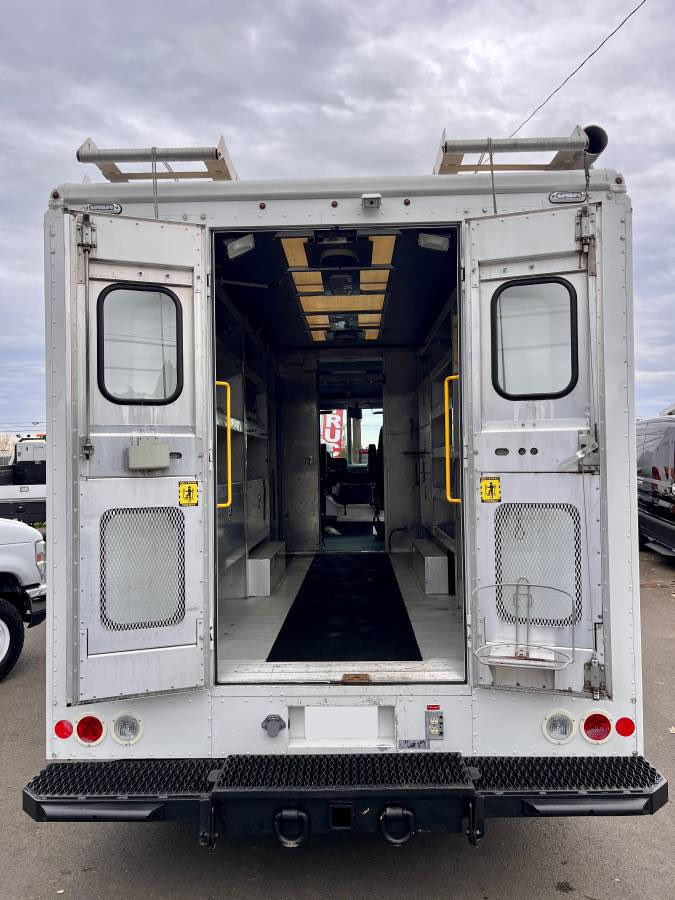 BP_002's tweet photo. Freightliner Step Van🇺🇸✨米国オファー🙌
#アメ車 https://t.co/L25qCbNGsc https://t.co/9Sw8vnB35h