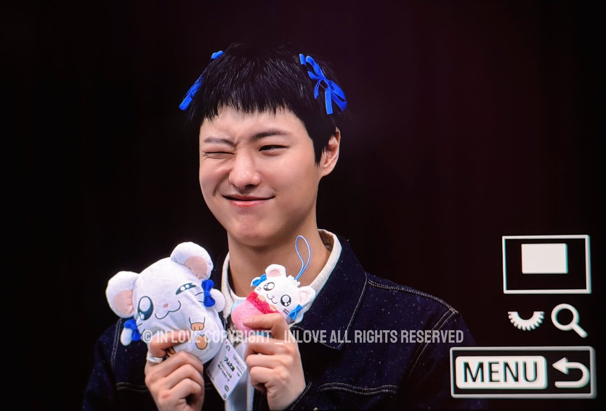 ɪɴ ʟᴏᴠᴇ tweet media