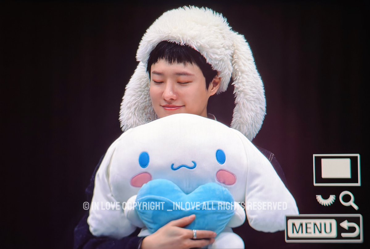 ɪɴ ʟᴏᴠᴇ tweet media