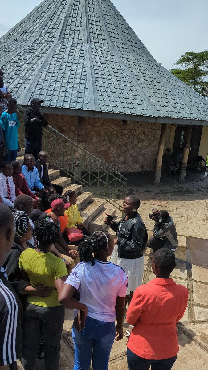 lucy Mbugua tweet media