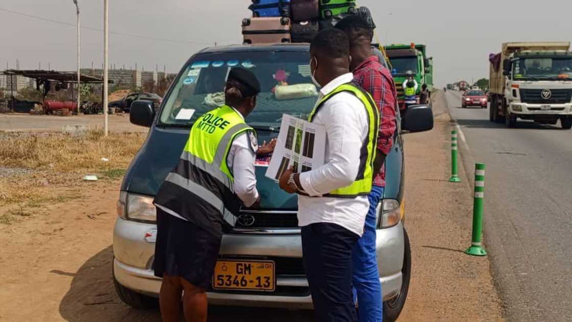 SCOTT BOLSHEVIK tweet media