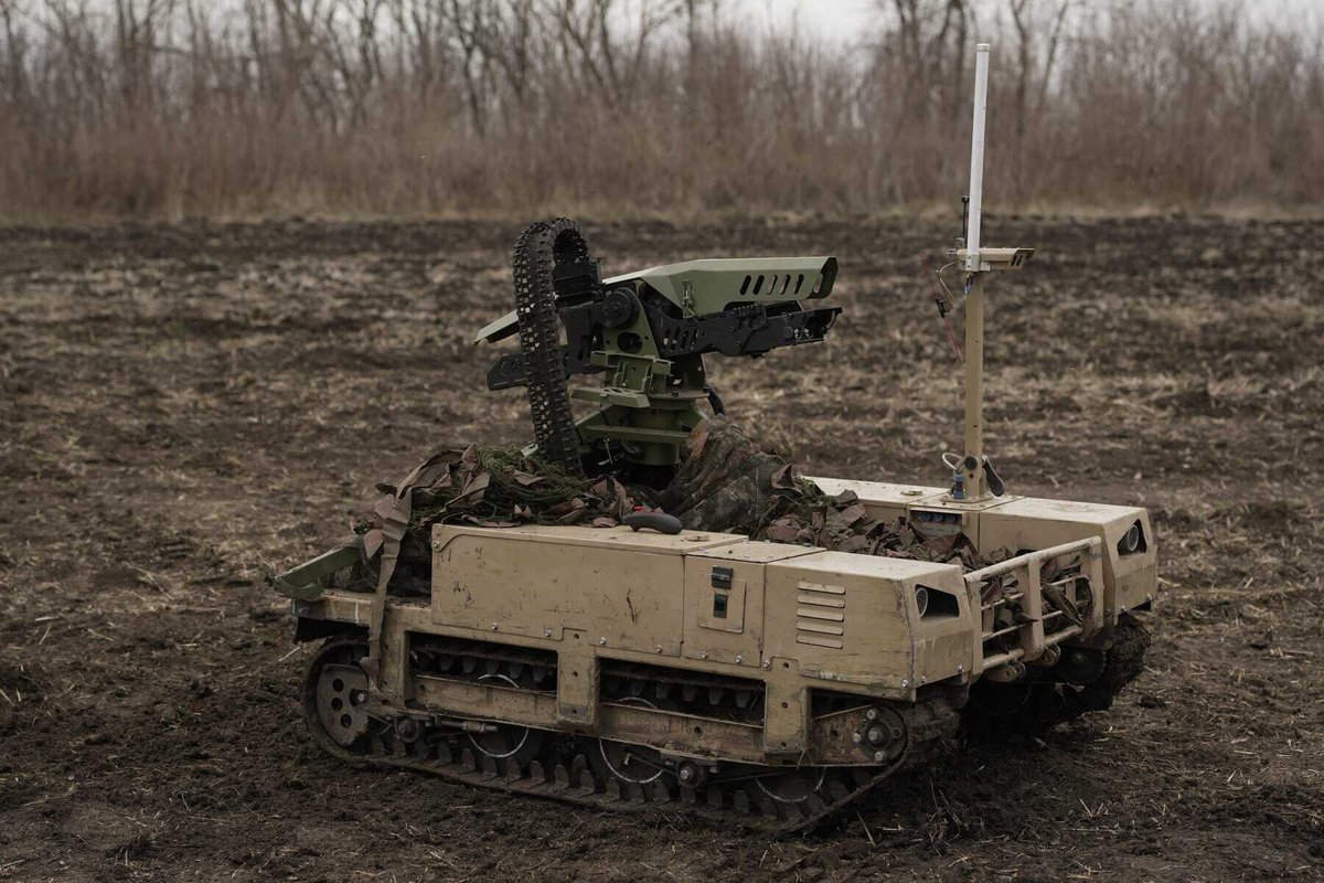 MAKS 25 🇺🇦👀 tweet media