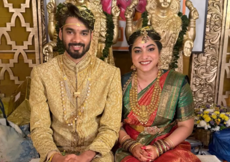 greatandhranews's tweet image. Bigg Boss beauty Punarnavi has married her boyfriend

#Punarnavi #BiggBoss