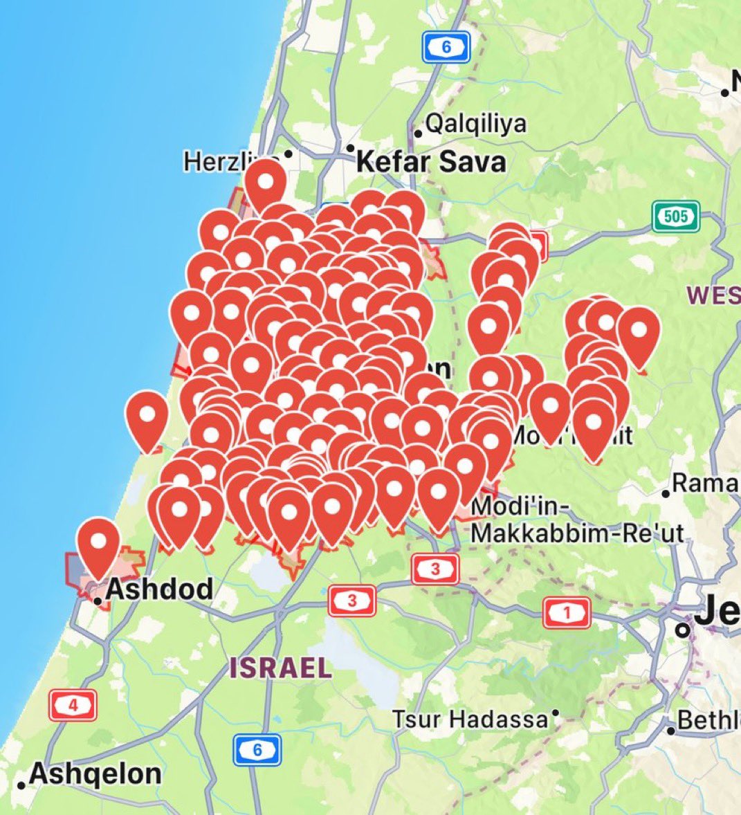 Réfractaire le retour 👑 tweet media