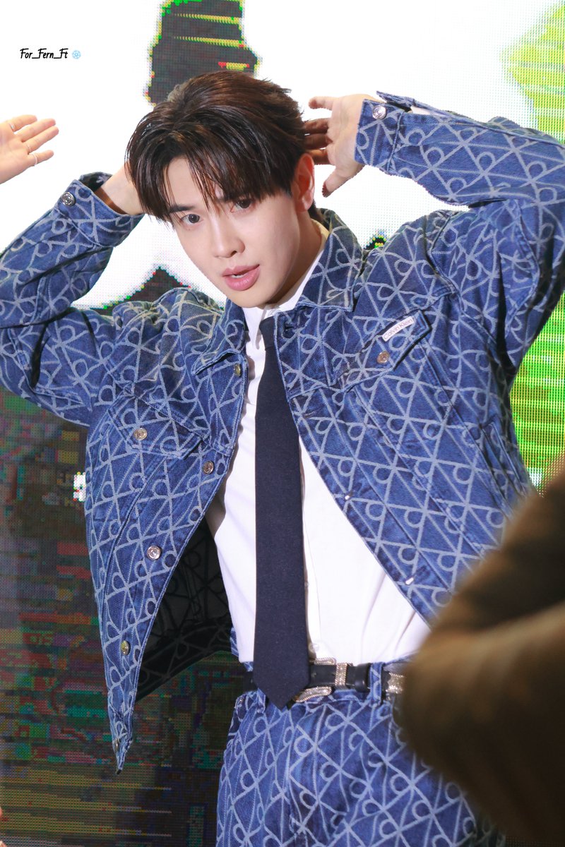 ฟอ-เฟิร์น💓ft.เฟิร์นมุกซ้ำ// tweet media