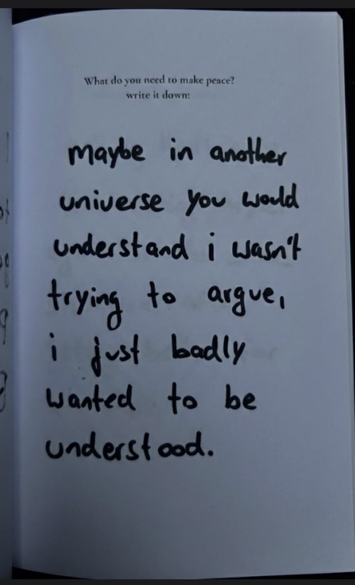 Disappear tweet media