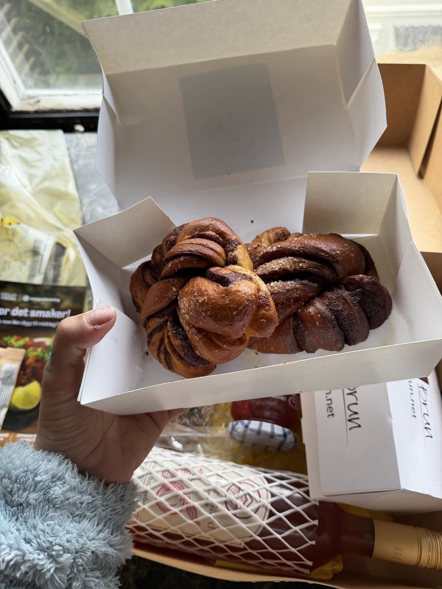 𝔊𝔬𝔡𝔡𝔢𝔰𝔰 𝔅𝔲𝔱𝔱𝔣𝔩𝔶 🦋🦋 tweet media