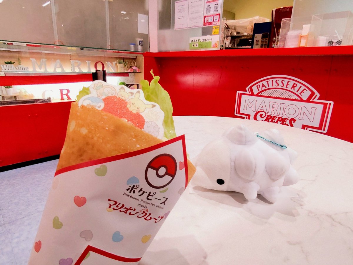 32b_83chan's tweet photo. 我が家のポケピースな仲間たちとともにクレープ食べに行ったユキハミちゃん！ https://t.co/fRn2ykdOim