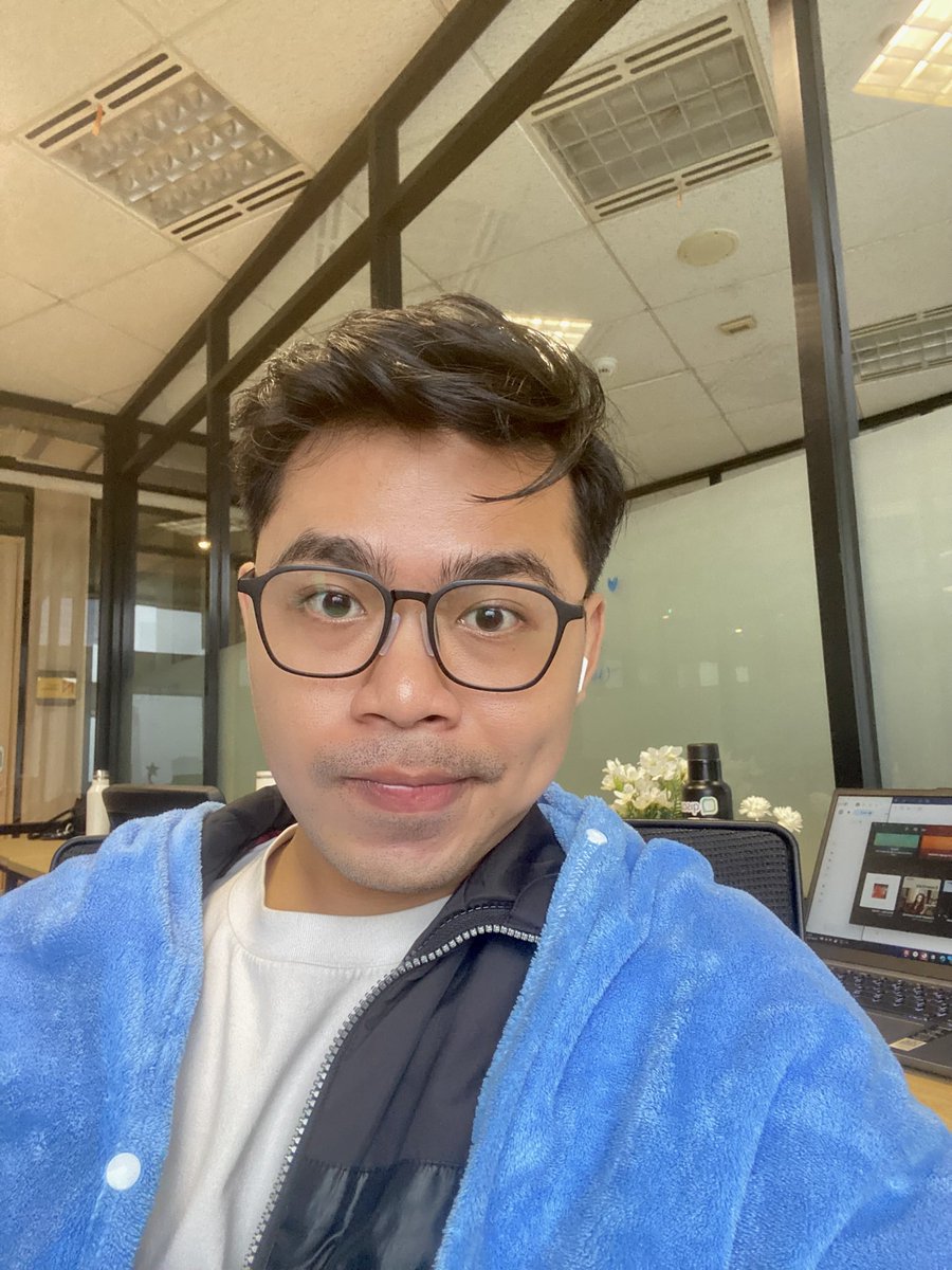 نَقِيّ tweet media