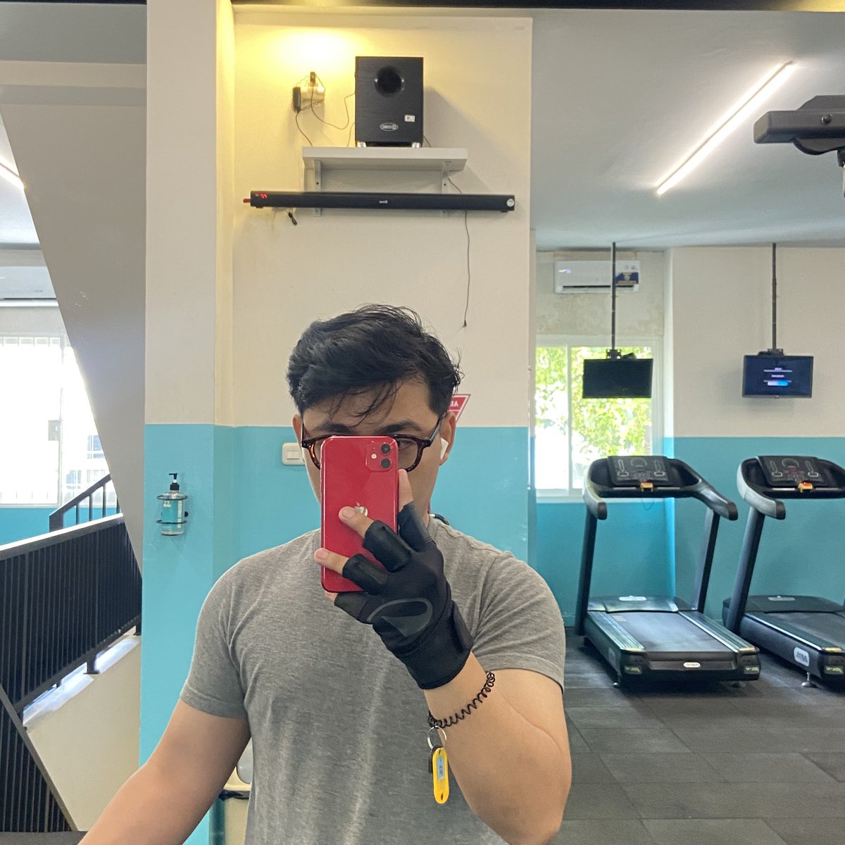 نَقِيّ tweet media