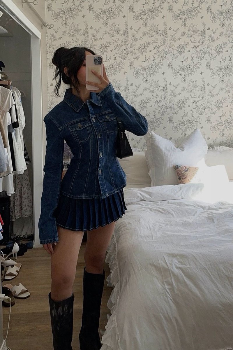 laty! DM ERROR, @ me to purchase tweet media