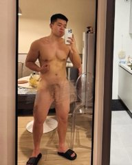 xt4wp's tweet photo. 健身房vs酒店，露脸也露J，哥有的是实力🍆  练完当然要脱光打卡！打码为了保护自己，哥无码露脸勃起喷你想看？还是直接来酒店？来聊，合适都可以 #旅行随心飞 #见面玩 #视频玩 https://t.co/6ilUA8PIYP