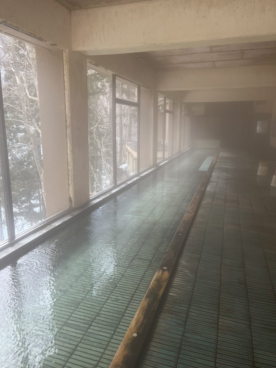 でこぴん tweet media