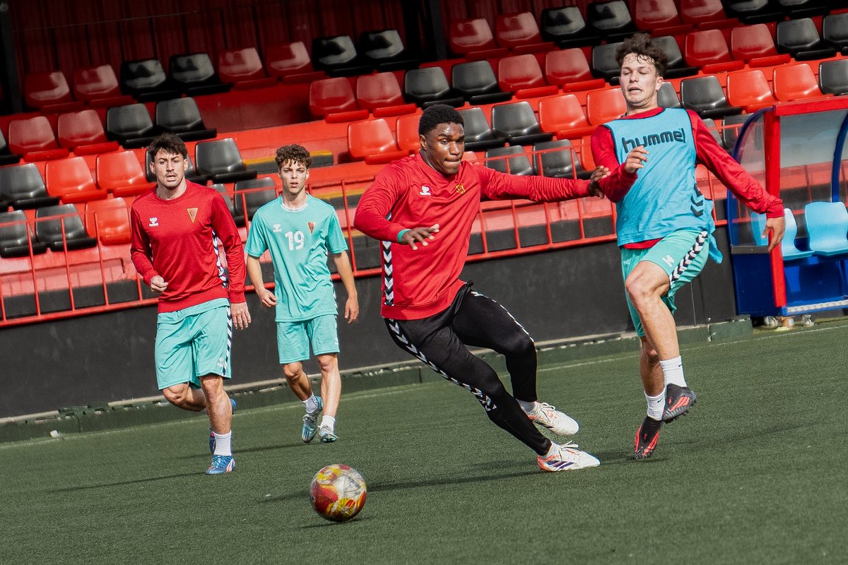 C.D. Azuqueca tweet media