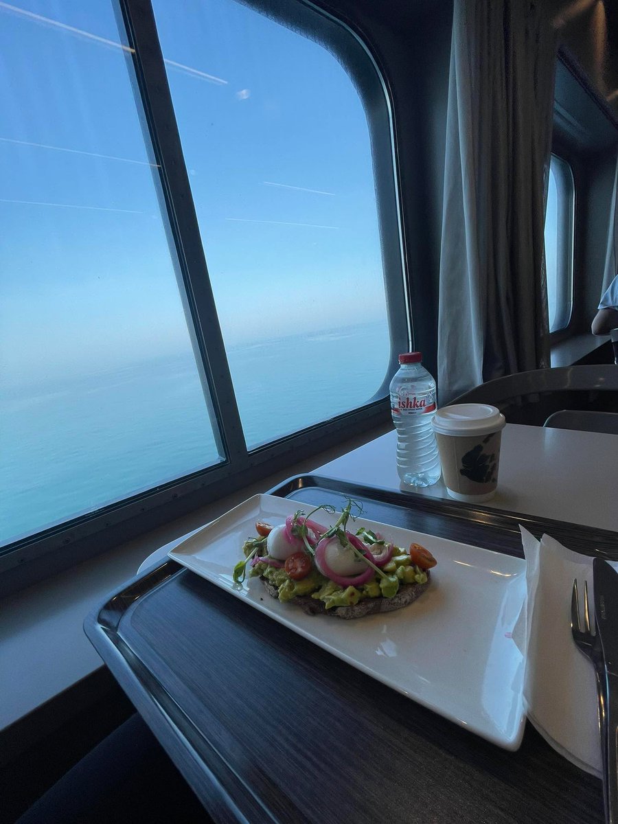 Lyra 🌻 tweet media