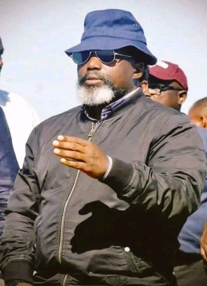 JKabilaKabange1's tweet image. 2027 : Le réveil du géant ne laissera personne indifférent.
Certains tiendront #bon, d’autres prendront la #fuite.
À bientôt !
#RDC #RDCONGO #Kinshasa #Goma #Paix #Dialogue