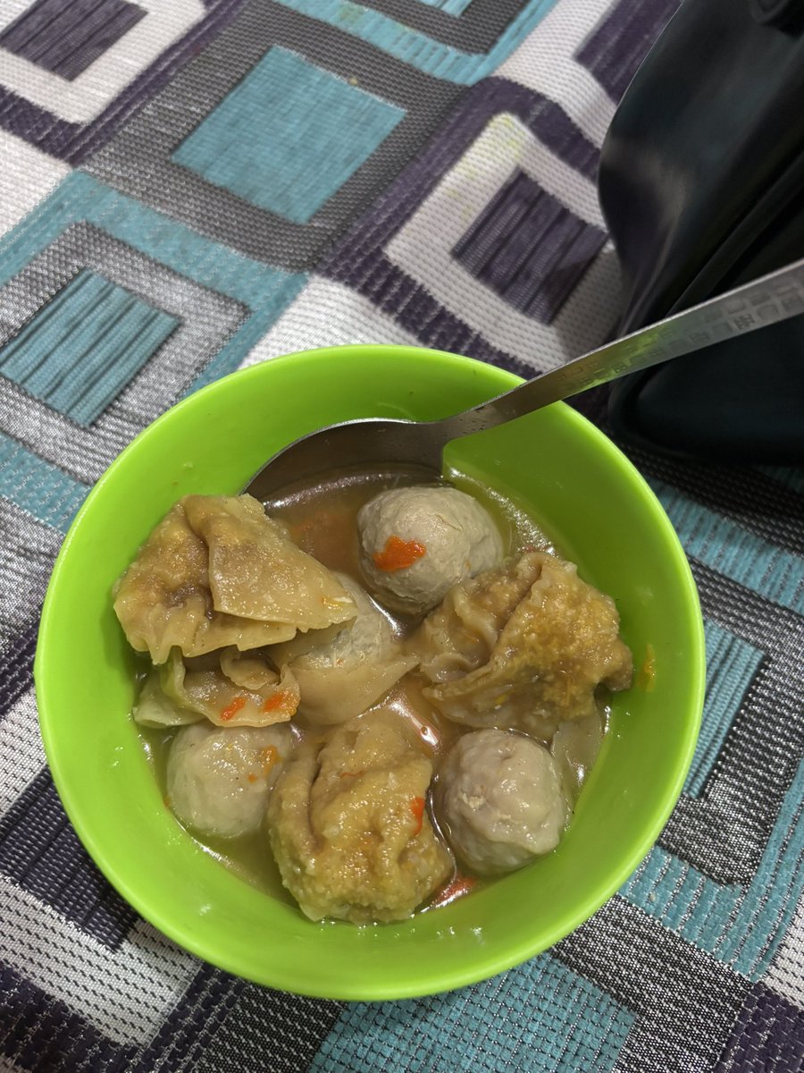 leya | kinda ia tweet media