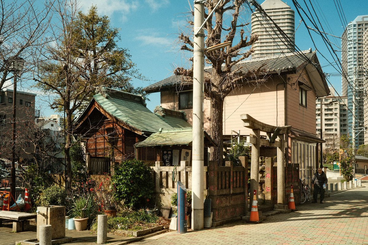 じるまん tweet media