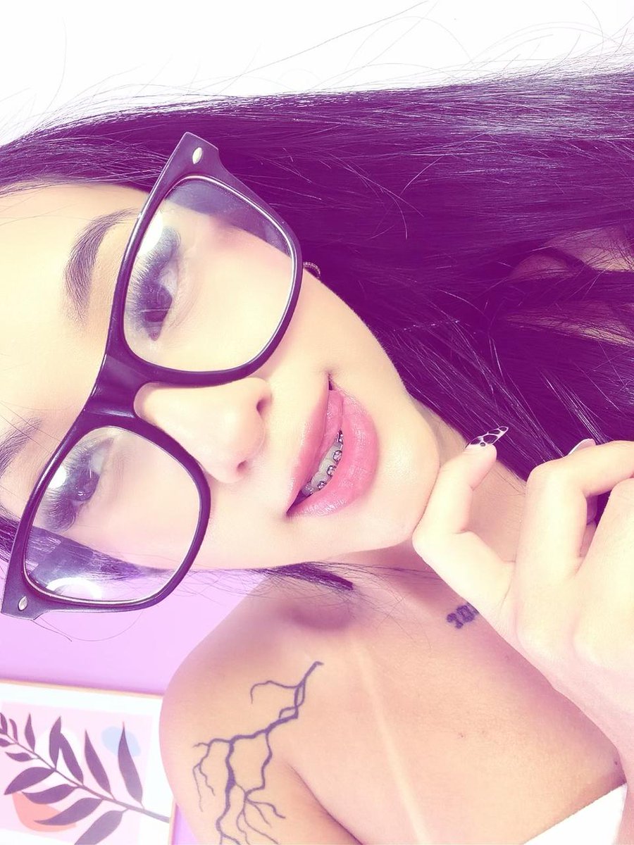 SamantaKane tweet media