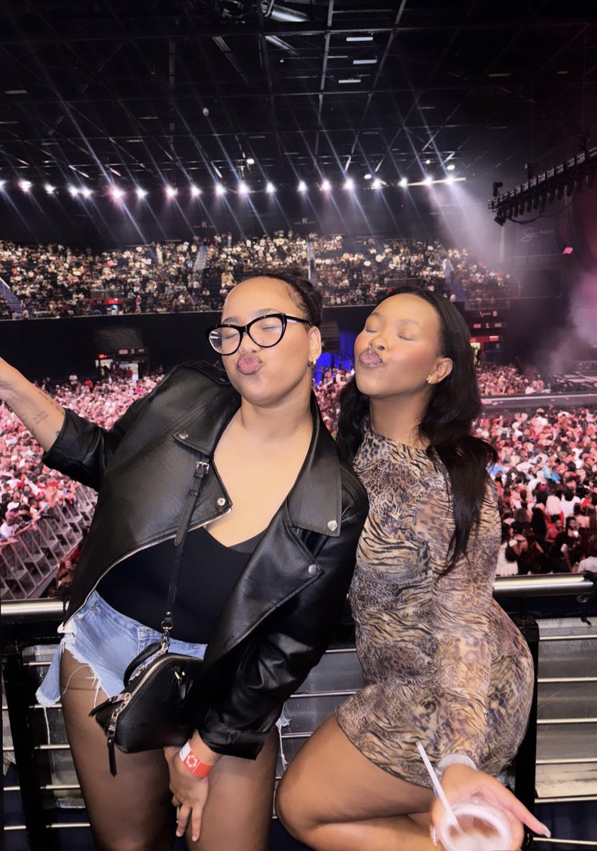 sunshine tweet media