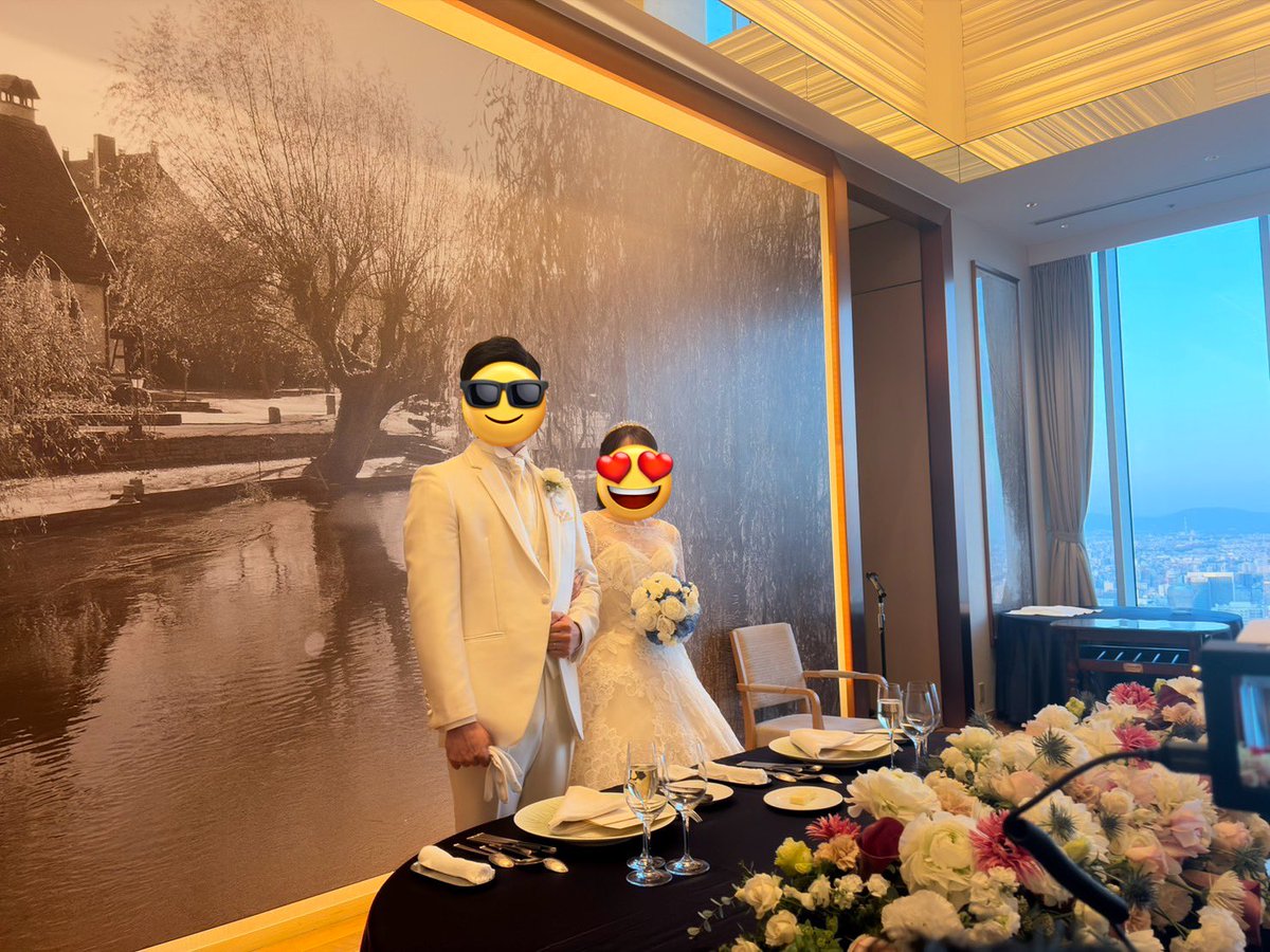 mistyyy777's tweet photo. 私事ではございまするが、昨日結婚式を終えることができましたぞな〜！！

お色直しはもちろん赤黒でしたぞい！ https://t.co/TUFTMxsLZU