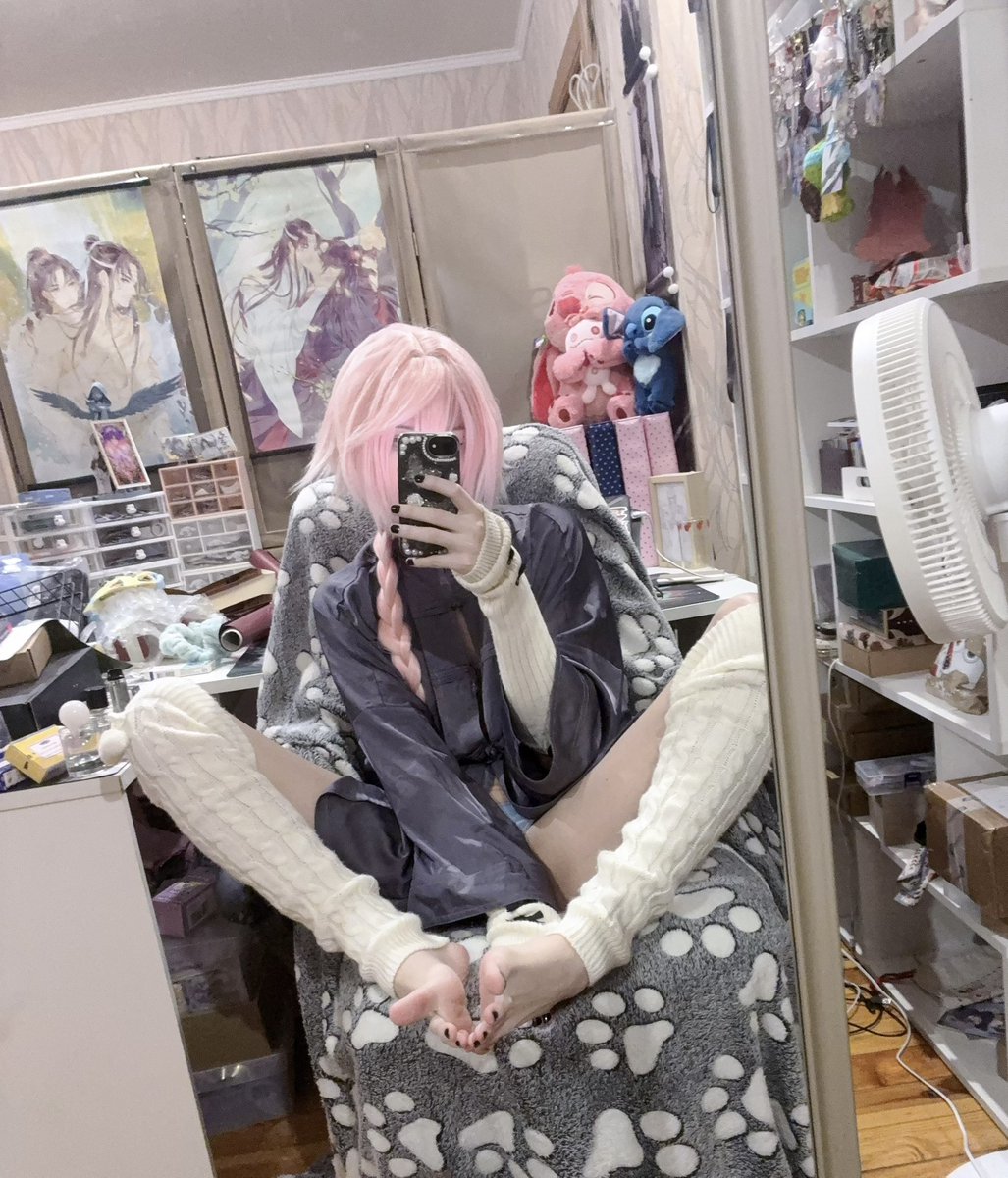 RifflesUwU's tweet photo. Nya~

#femboy https://t.co/D62zF48PGF