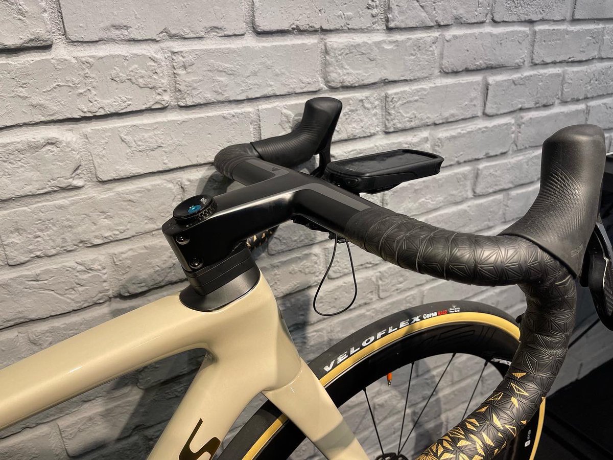 しいてっく tweet media