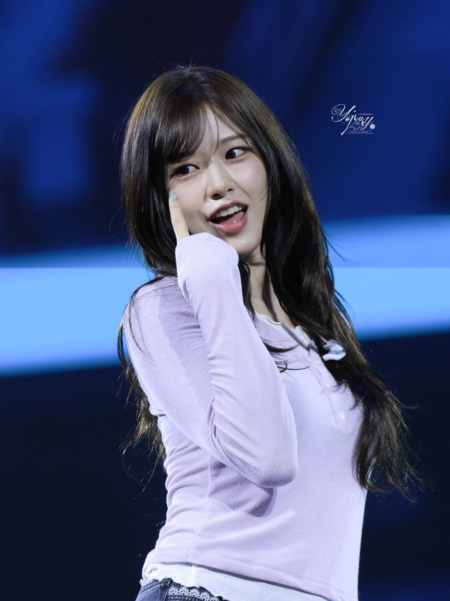 yujinary901's tweet photo. 260321 
세상에서 가장 매력적인 여자 AYJ

#안유진 #ANYUJIN #YUJIN 
#아이브 #IVE https://t.co/3U8SqFNt8X