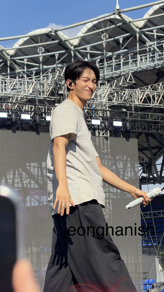 HE IS SO FINE FINE FINE FINE