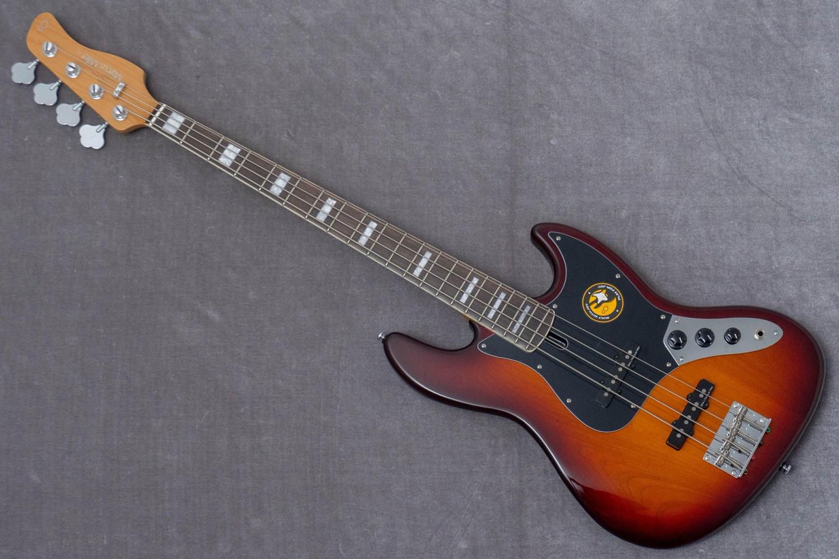 Geek IN Box tweet media