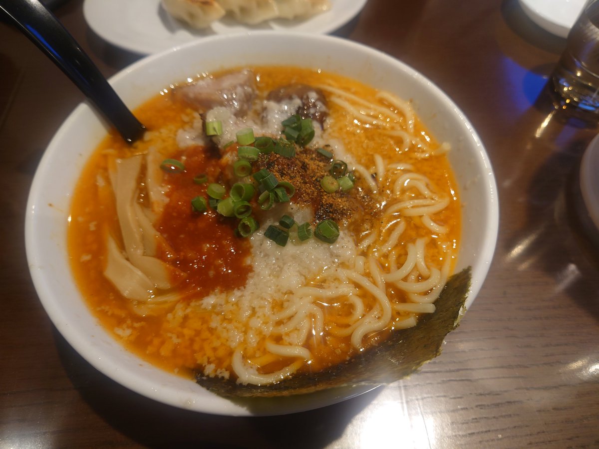 YI－METAL tweet media