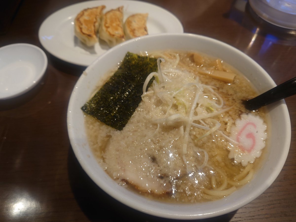 YI－METAL tweet media