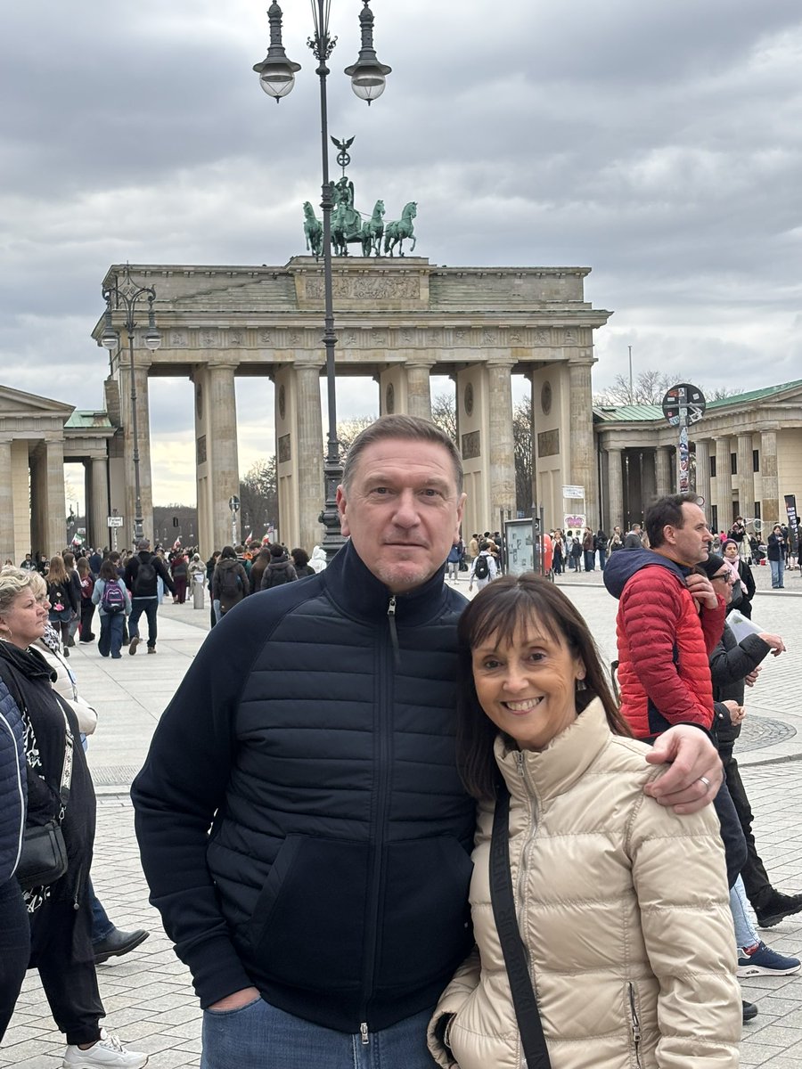 Ally Graham tweet media