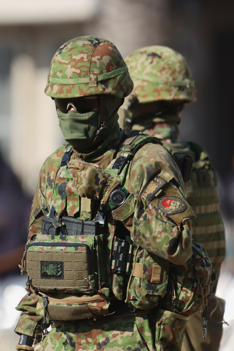 ディス tweet media