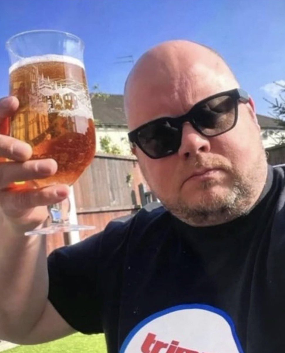 Looking forward to seeing everyone today and to raise a glass to the man who brought us together with his passion for /// #adidas and kindness <a href="/Tigga1878/">Tiggeroo</a> ❤️ <a href="/AlanShepo69/">@adidascobbler</a> <a href="/Stdomingo78/">Steve</a> <a href="/DJ0nes75/">Daz jones</a> <a href="/ianjohno77/">ian Johnstone</a> <a href="/FasilBalti/">Fasil Balti</a> <a href="/bigbencorrie/">Ben Corrie</a> <a href="/Iangerr4424/">Ian Gerrard</a> <a href="/GwaliaClassics/">@GwaliaClassics</a> <a href="/ondetarmac1/">Carlito</a>