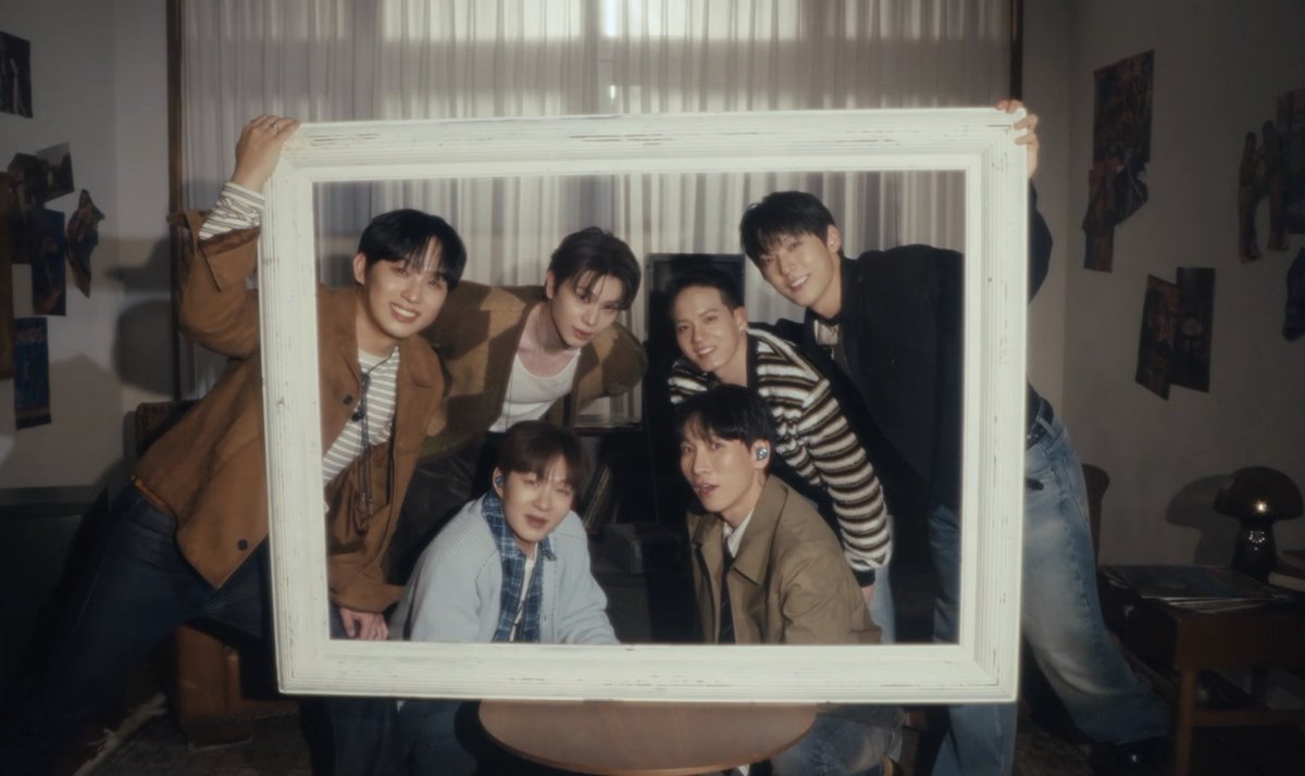 달의먼지 tweet media