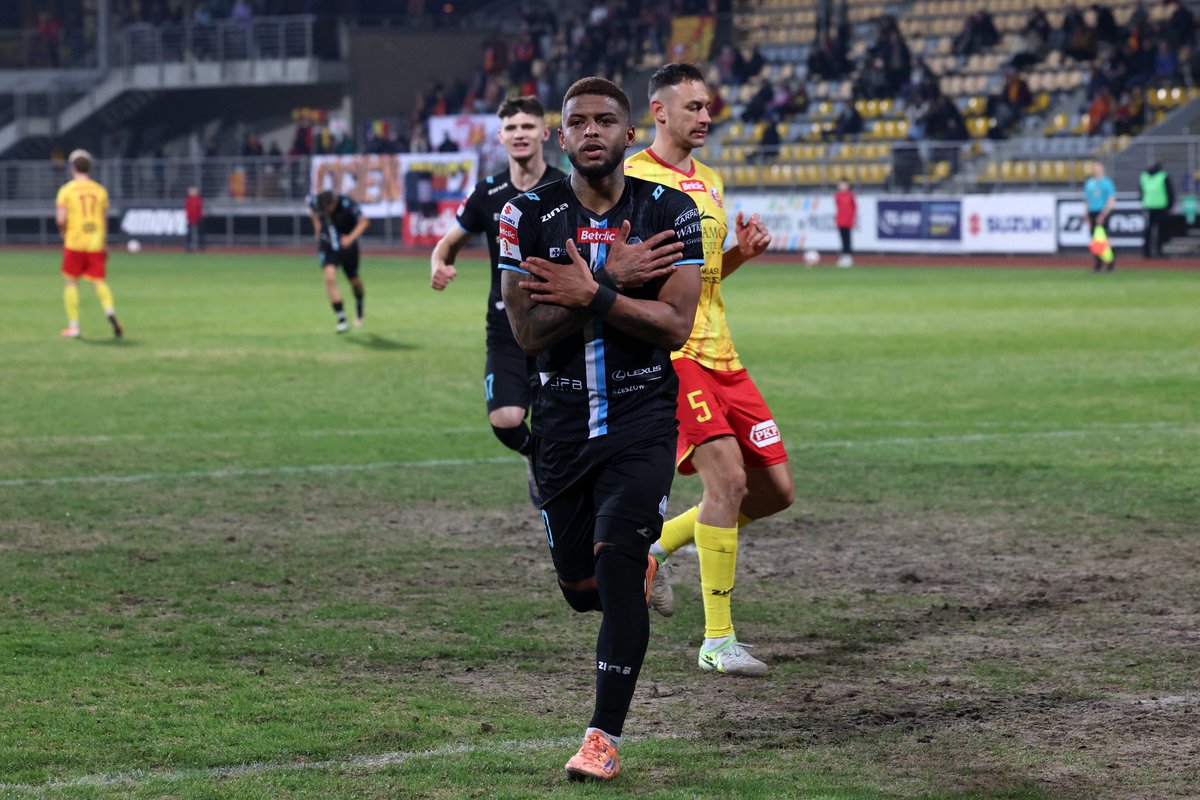 StalRzeszow's tweet photo. Dublet 🙌⚽️ https://t.co/qZA0JUjpp9