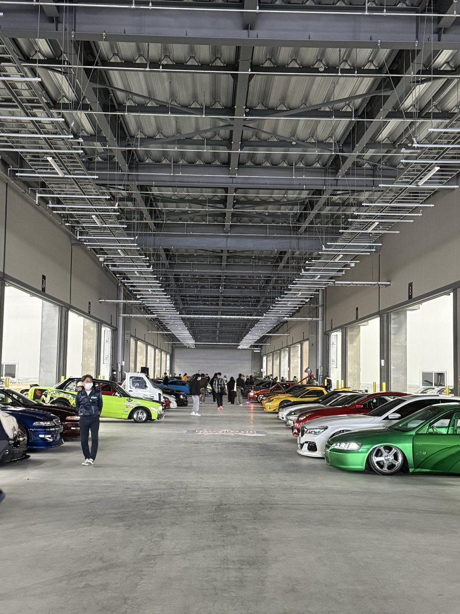 _initialT_'s tweet photo. 招待頂きRedBullTokyoDriftへ行ってきました
最近のイベント、会場の雰囲気作りがいいですね

会場内はオートサロンに近い車両が多かったですがロケーションがよかったり、完全招待制により人が多すぎずとても素晴らしいイベントでした https://t.co/sLuFS6IYjy