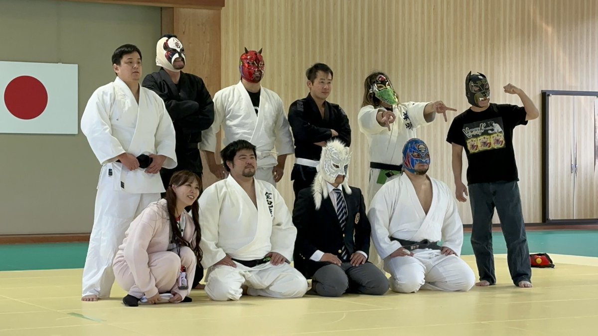 いわちん tweet media