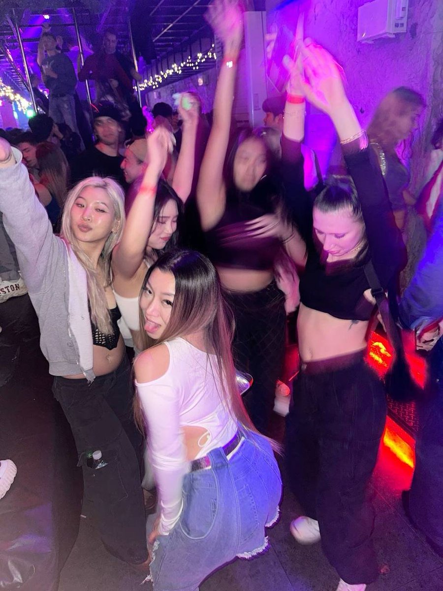 Ace_of_masculinity💋 tweet media