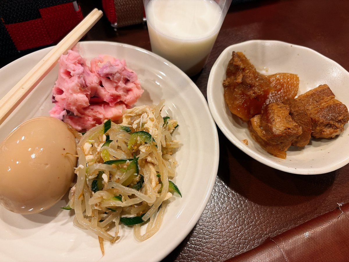 たつまき tweet media