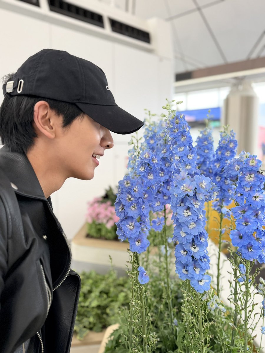 Berry6Sweet's tweet image. เห็นคำว่าnew chapterแล้วตื่นเต้นจุง 🤩 อะไรใหม่ๆที่รออยู่นะ มองไปแต่ข้างหน้าอย่างมุ่งมั่น สู้เค้านะกองทัพพีค 🫶🏻😊 

#TheDevilsKiss 
#KONGTHAPPEAK #กองทัพพีค